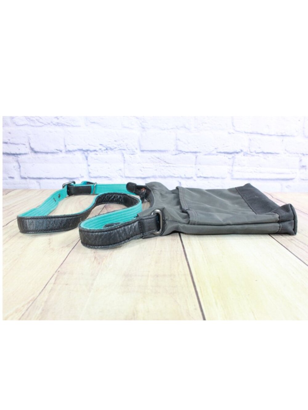 Timbuk2 Unisex Adult Mini Messenger Utility Crossbody Bag Nylon Gray Blue 8x8 - Picture 2 of 10